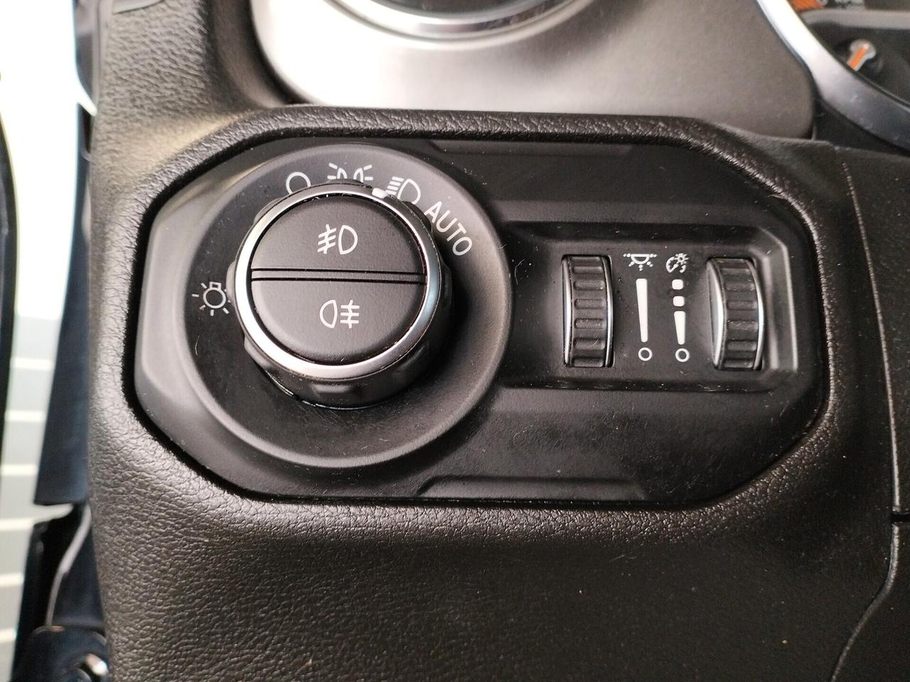 Jeep Wrangler 2.2 Mjt II Sahara