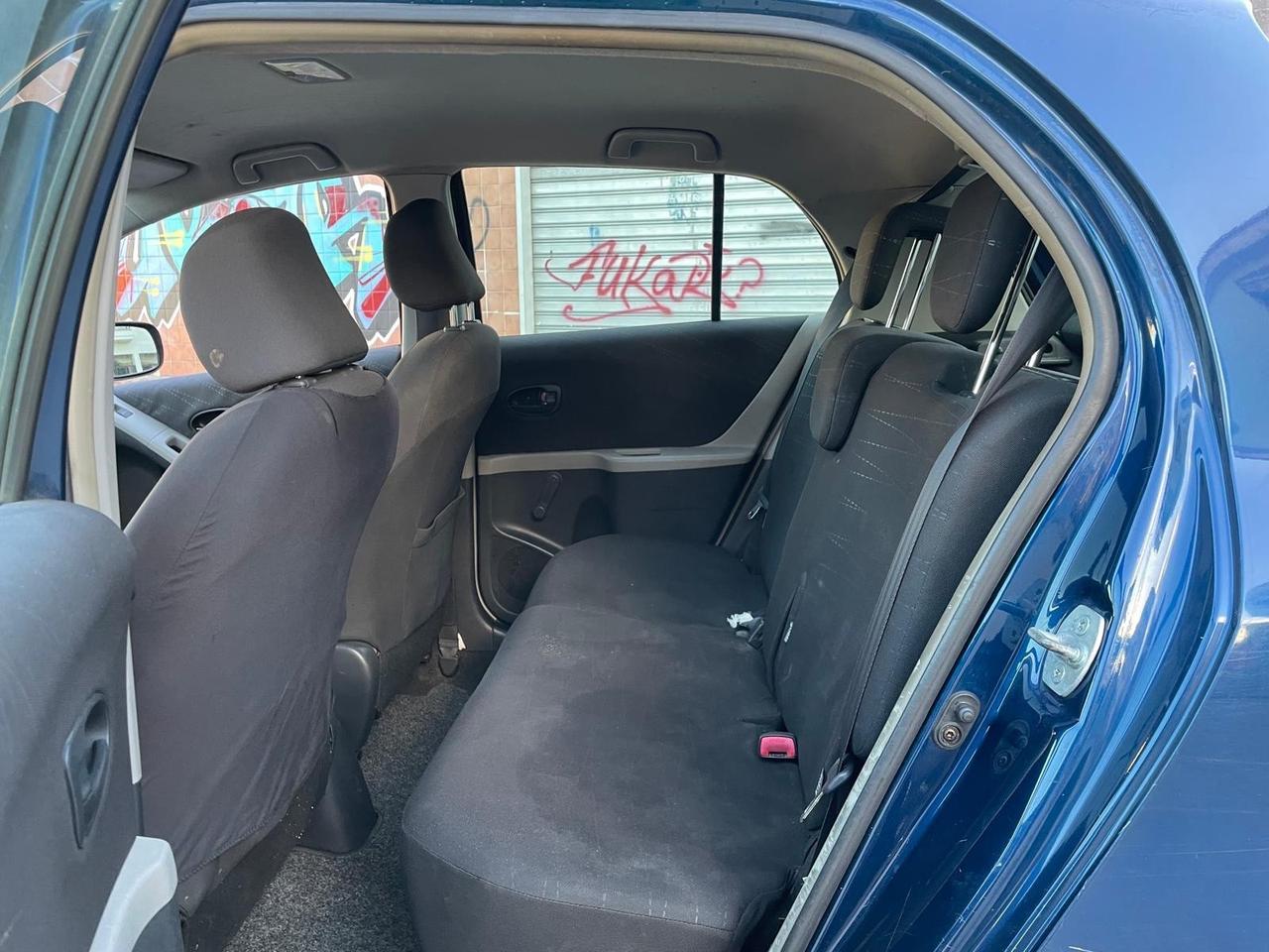 Toyota Yaris Restayling 1.0benz Full soli 150milaKM 5porte