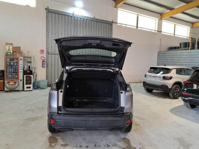 PEUGEOT 3008 BlueHDi 130 S&S EAT8 Active Business