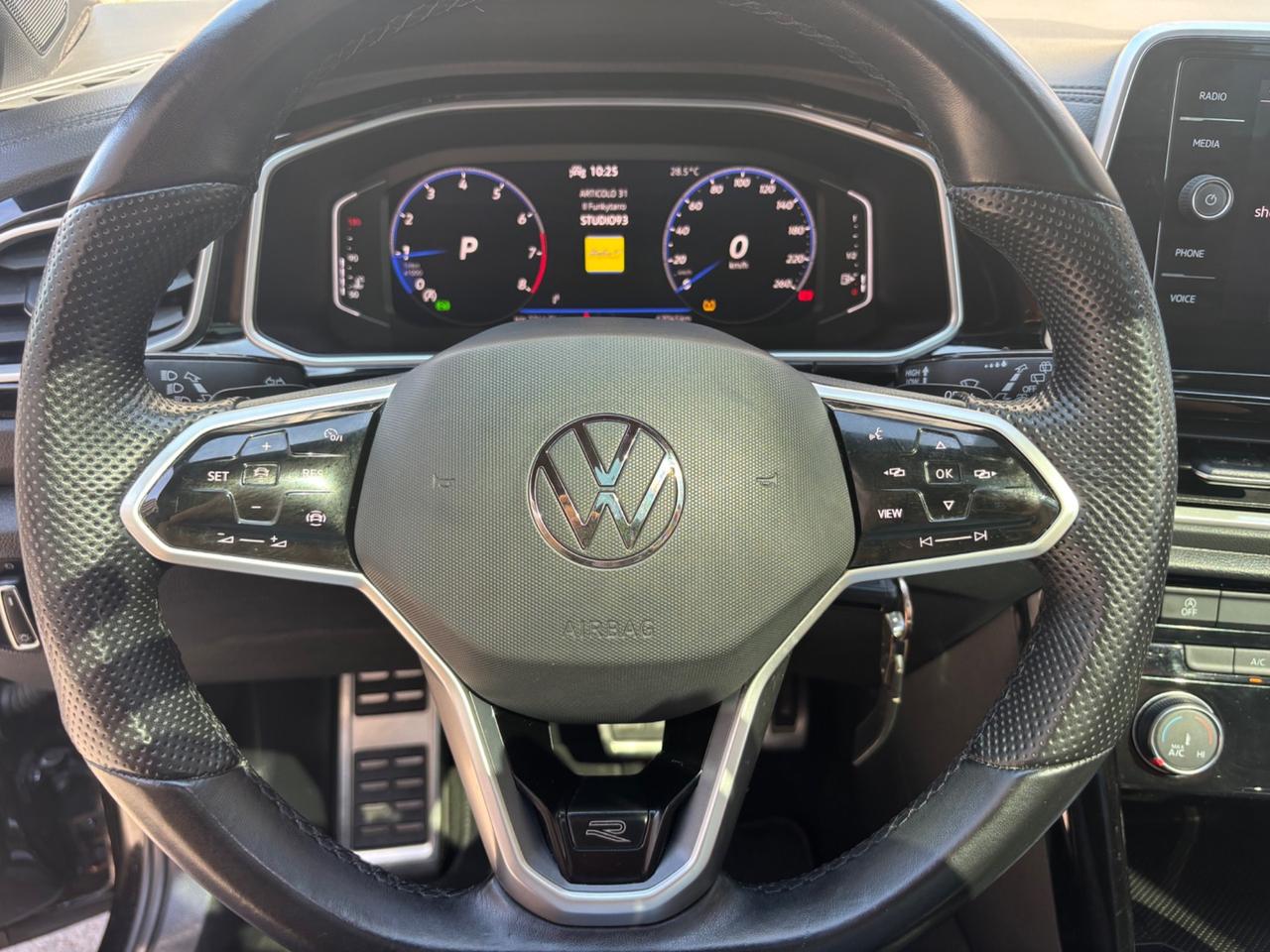 Volkswagen T-Roc 1.5 TSI ACT DSG R-Line
