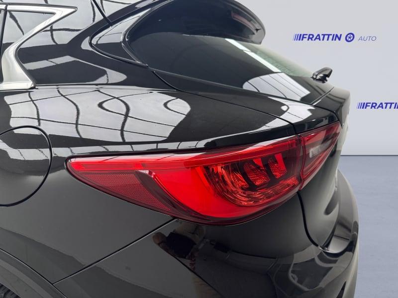INFINITI Q30 2.2D PREMIUM TECH 170CV D