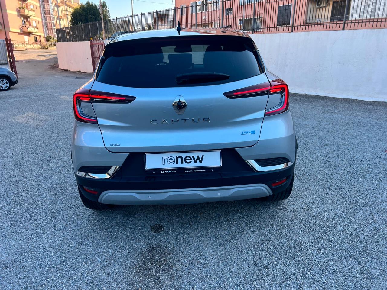 Renault Captur Full Hybrid E-Tech 145 CV Techno Fast Track