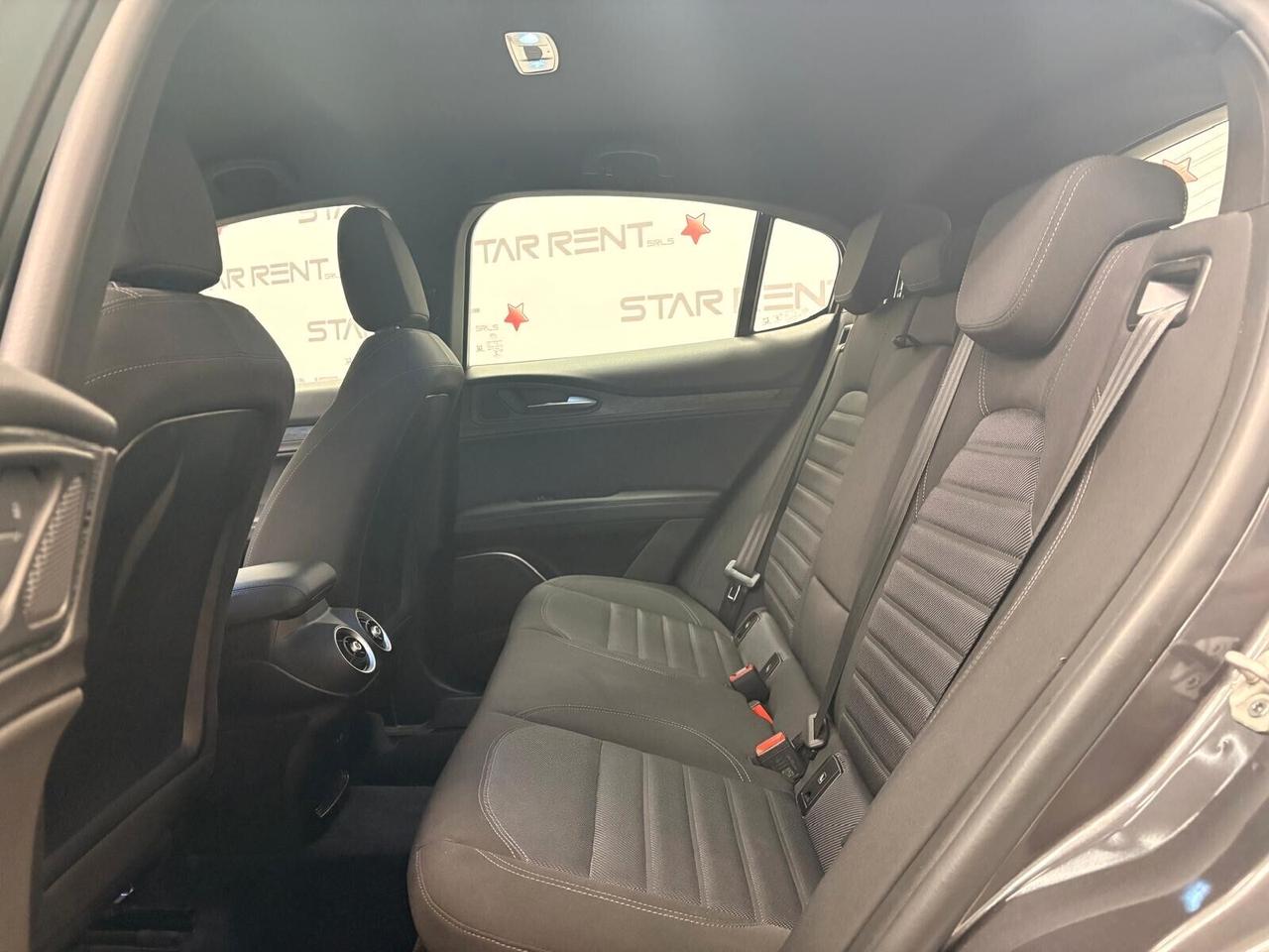 Alfa Romeo Stelvio 2.2 Turbodiesel 190 CV AT8 RWD Business