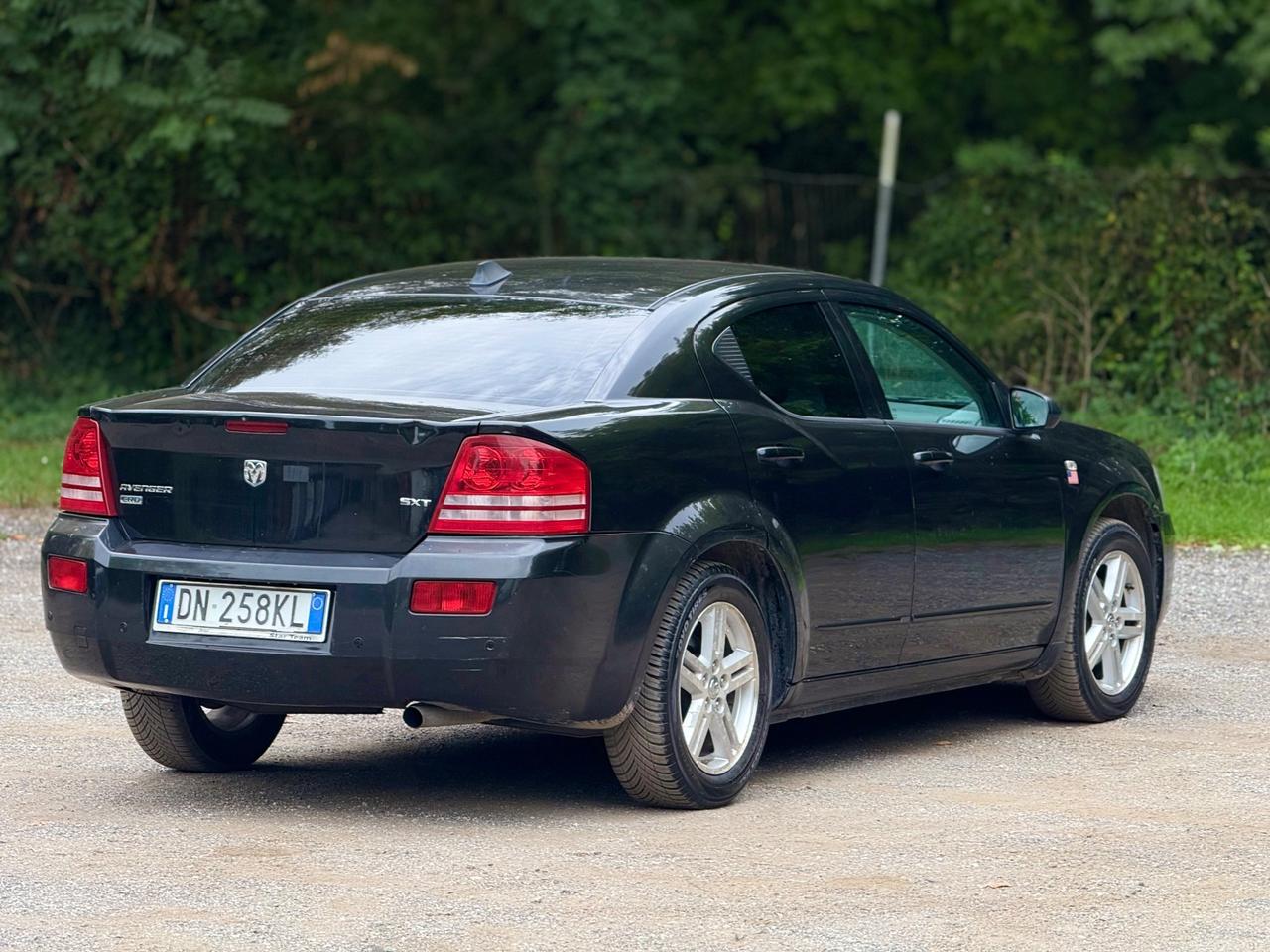 Dodge Avenger 2.0 Turbodiesel SXT