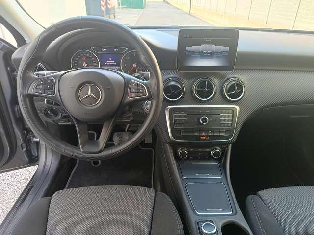 Mercedes-Benz GLA 180 GLA 180 d automatica