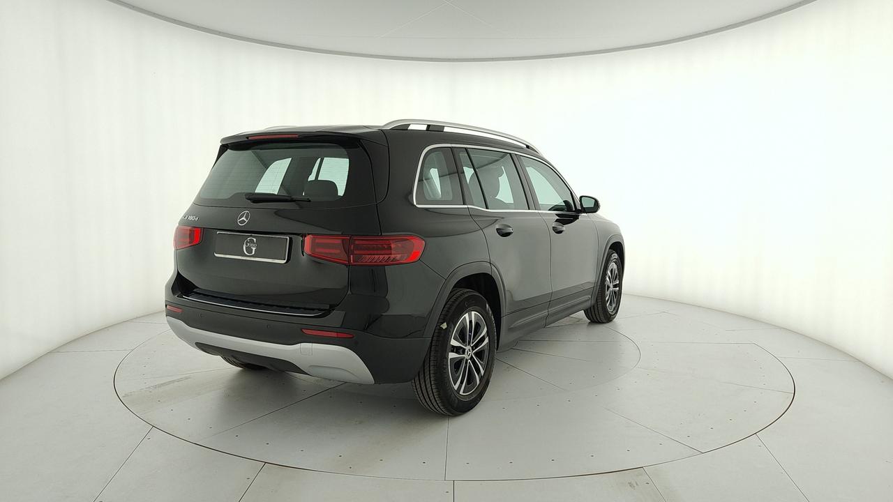 Mercedes-Benz GLB 180 d Advanced auto