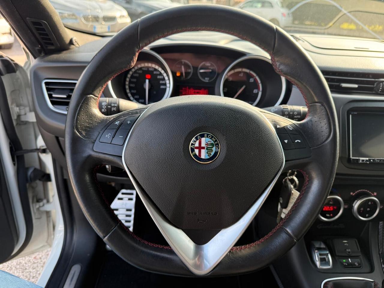 Alfa Romeo Giulietta 2.0 JTDm-2 150 CV TETTO PANORAMICO