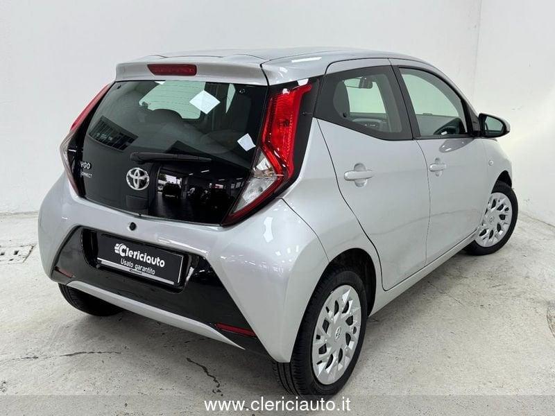 Toyota Aygo Connect 1.0 VVT-i 72 CV 5 porte x-play