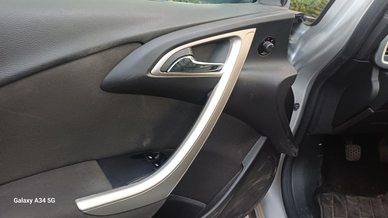 Opel Astra 1.7 CDTI 110CV Sports Tourer Elective