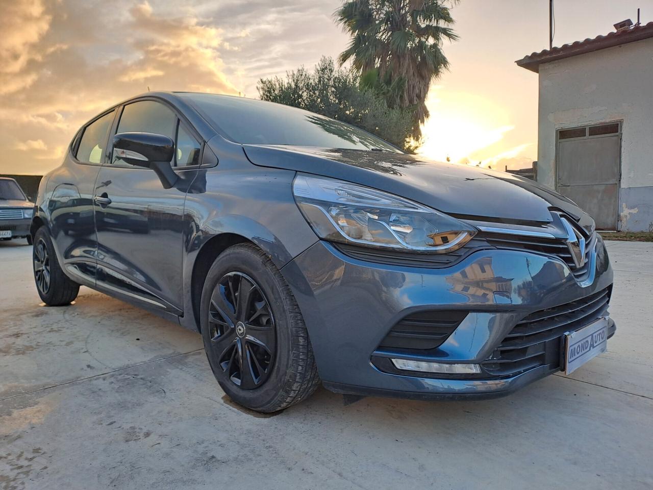 Renault Clio dCi 8V 75 CV 2019 SOLO 90MILA KM