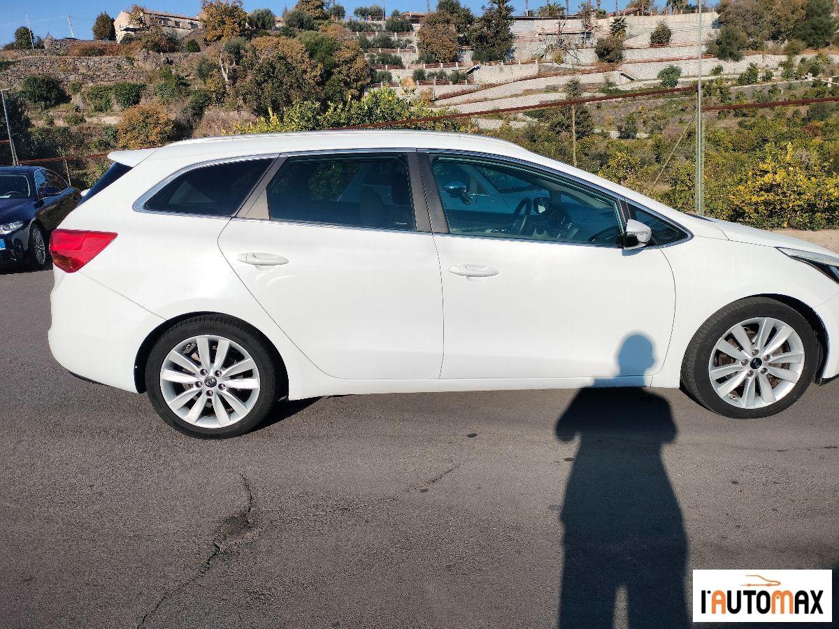 KIA - cee'd SW 1.6 crdi Platinum 128cv auto