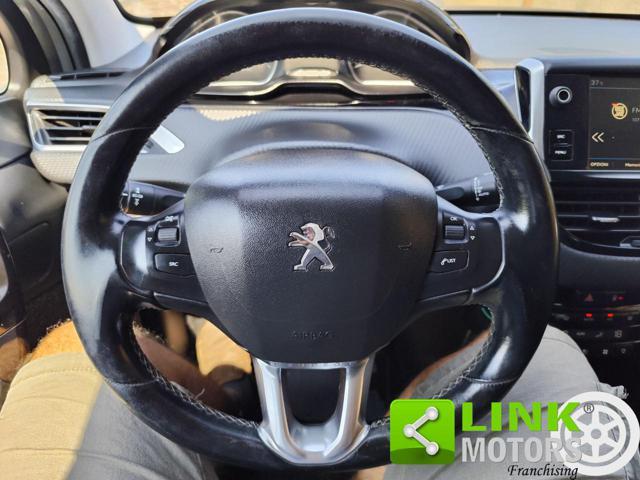 PEUGEOT 208 1° serie PureTech 82 5 p. Allure NEOPAT.GARANZIA