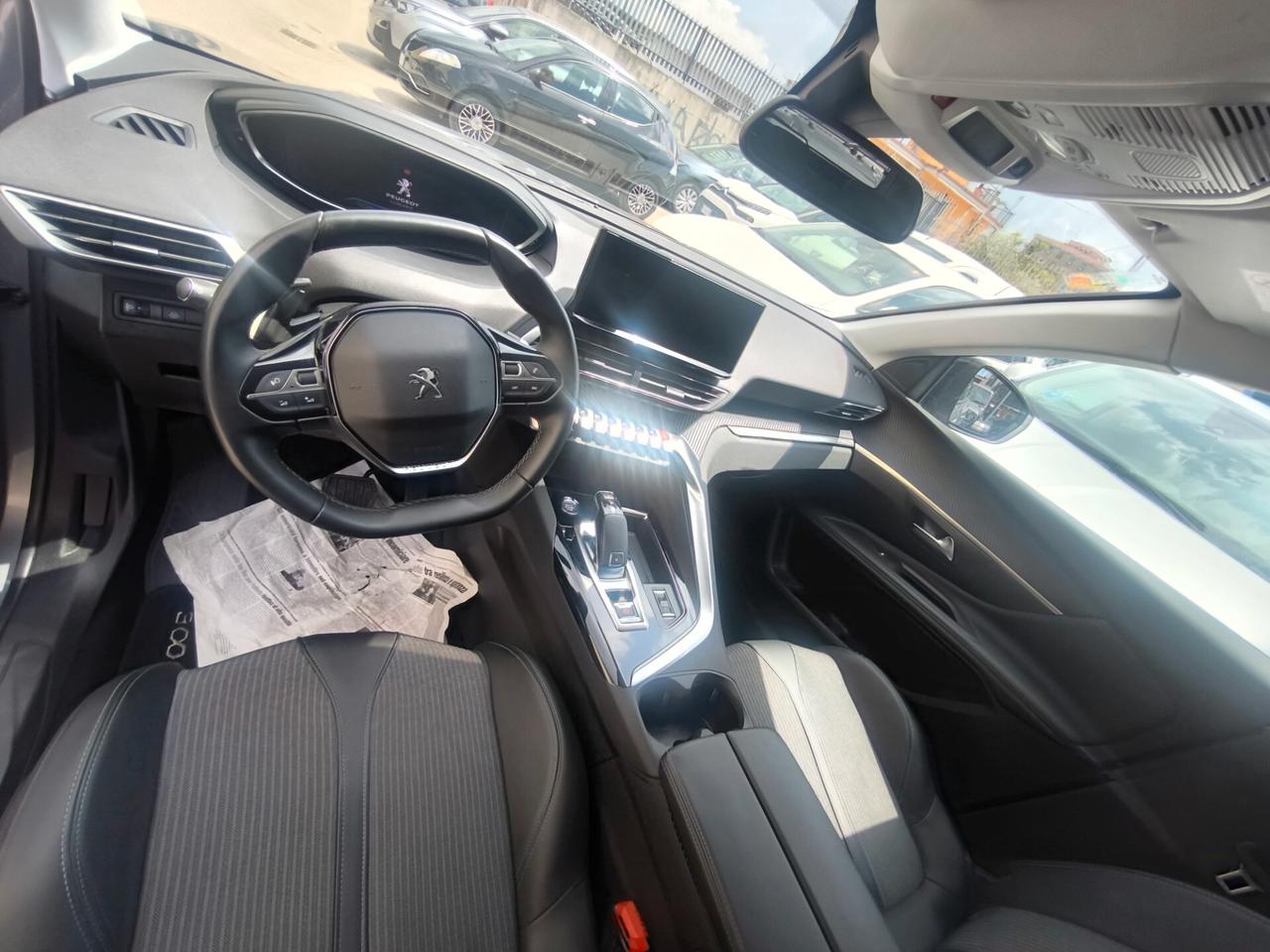 Peugeot 3008 BlueHDi 130 S&S EAT8 Allure Pack full led dinamica