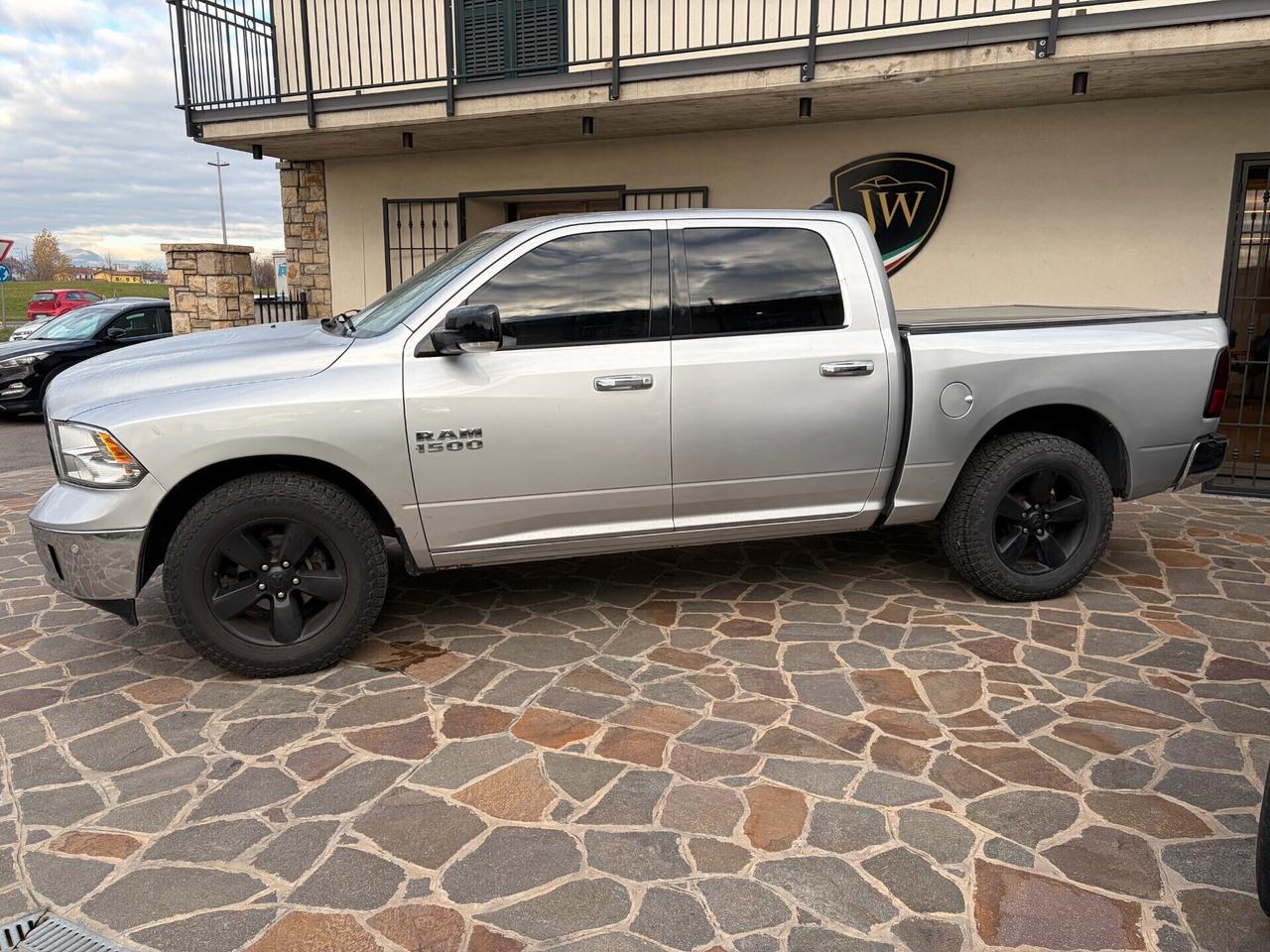 Dodge RAM 1500 5.7 V8 BIGHORN + GPL