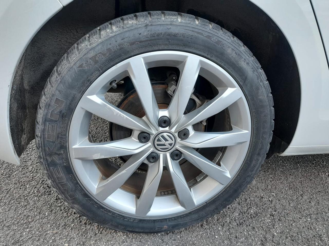 Volkswagen Golf 7 1.6 TDI Highline BlueMotion