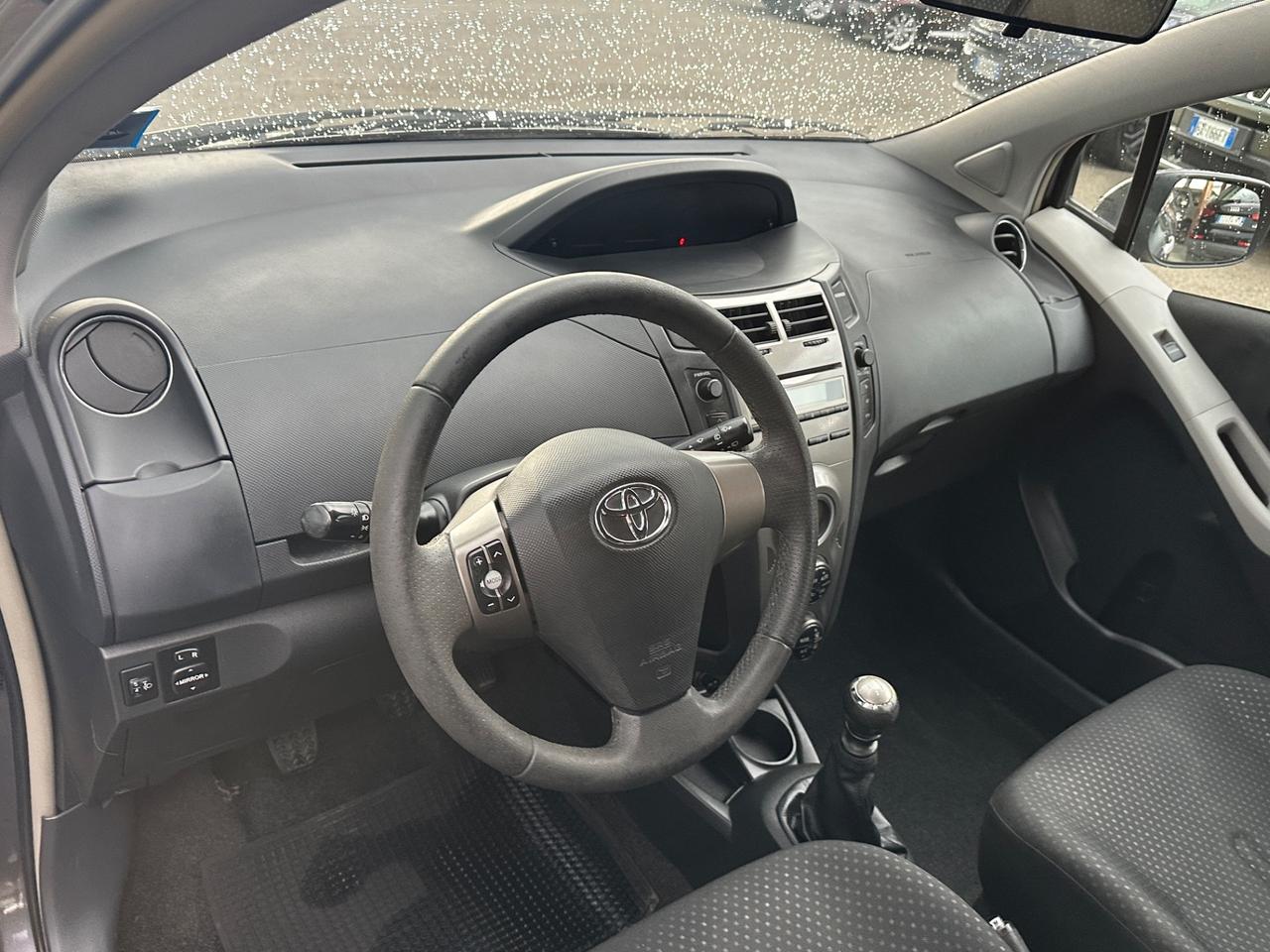 Toyota Yaris 1.4 D-4D 90 cv 6 marce