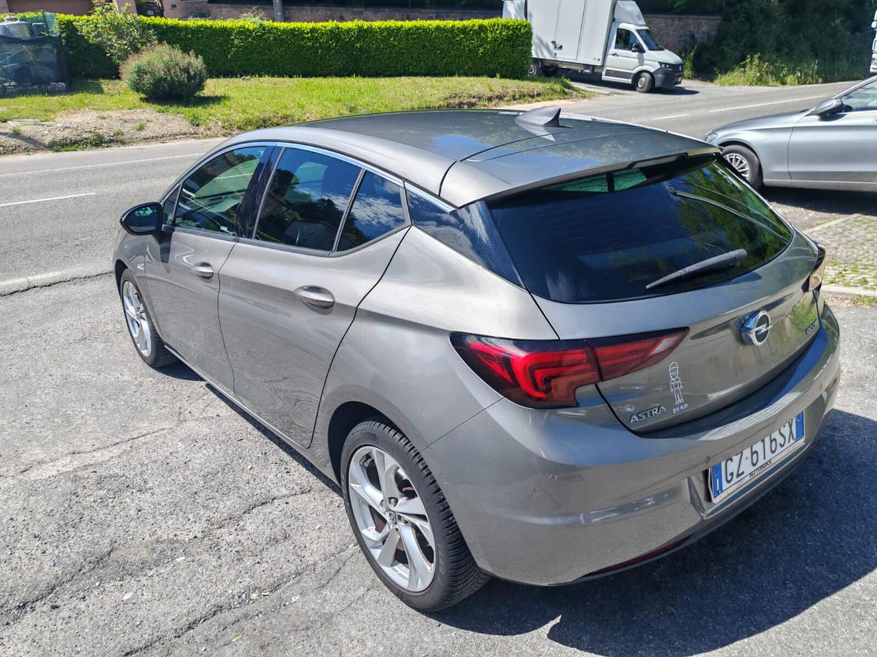 Opel Astra 1.0 Turbo ecoFLEX Start&Stop 5 porte Innovation
