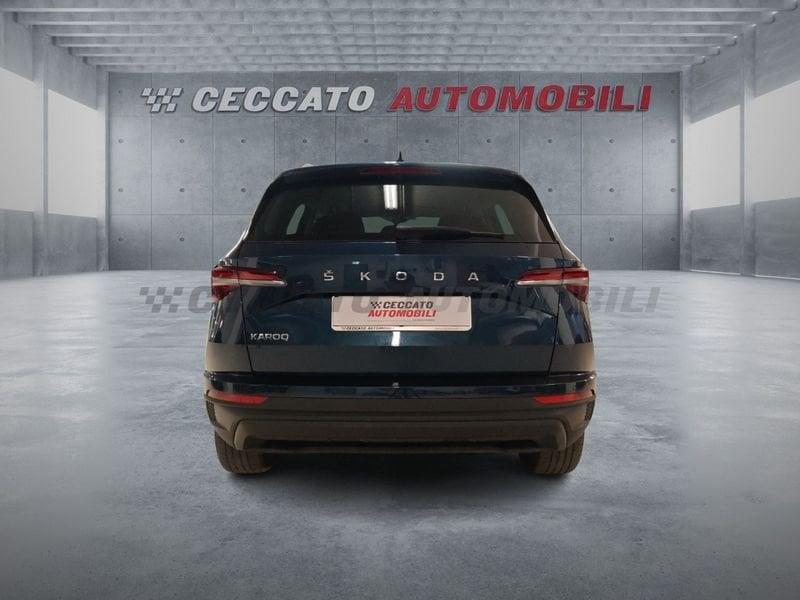 Skoda Karoq 2022 1.0 tsi Executive 110cv