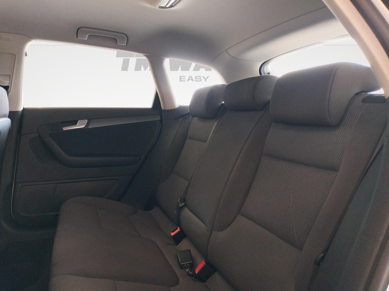 Audi A3 1.6 TDI Attraction - NEOPATENTATI