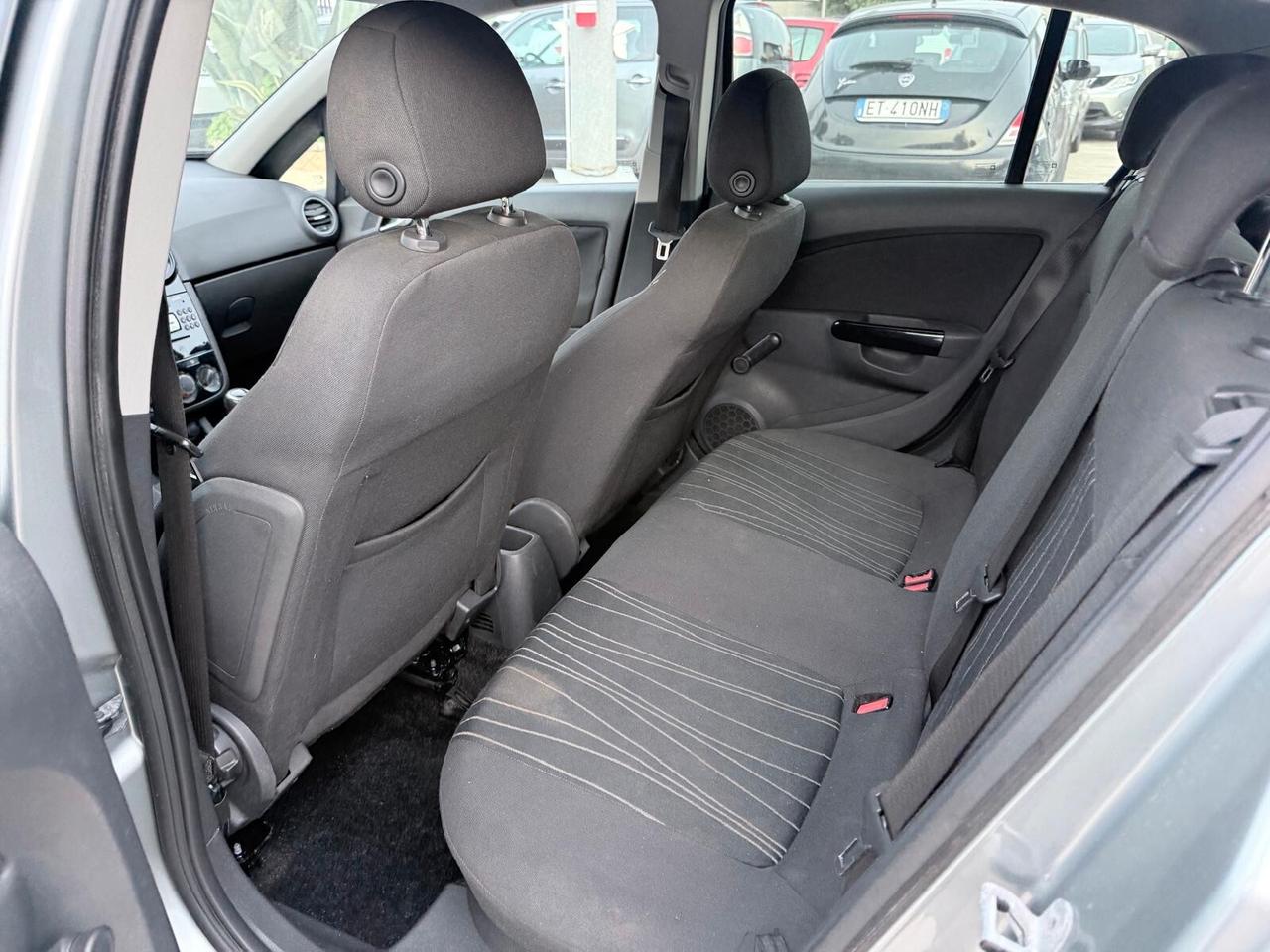 Opel Corsa 1.2 5 porte Edition