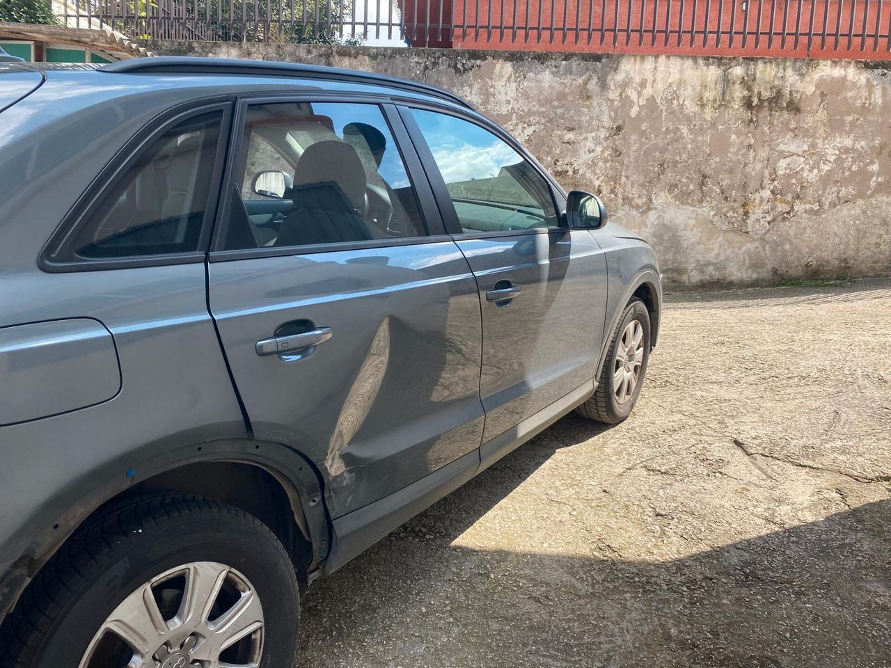 Audi Q3 2.0cc diesel (PRIVATO)-2012