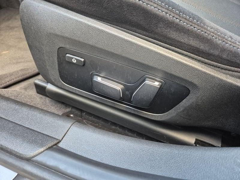 BMW Serie 3 Touring 320d Touring mhev 48V xdrive MSport Pro auto