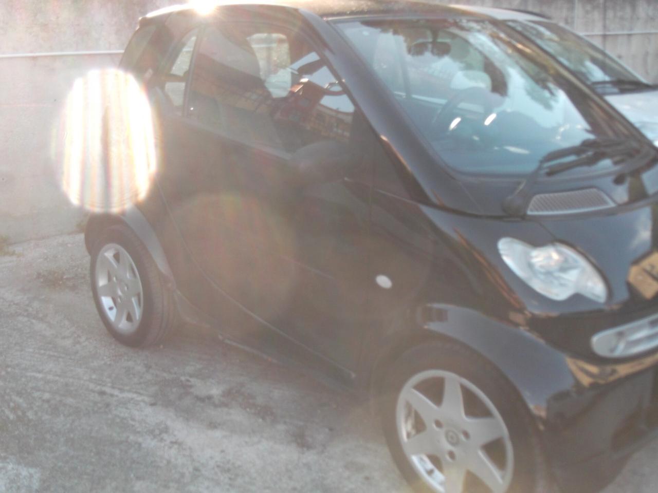 Smart ForTwo 700 coupé passion (45 kW) - 02