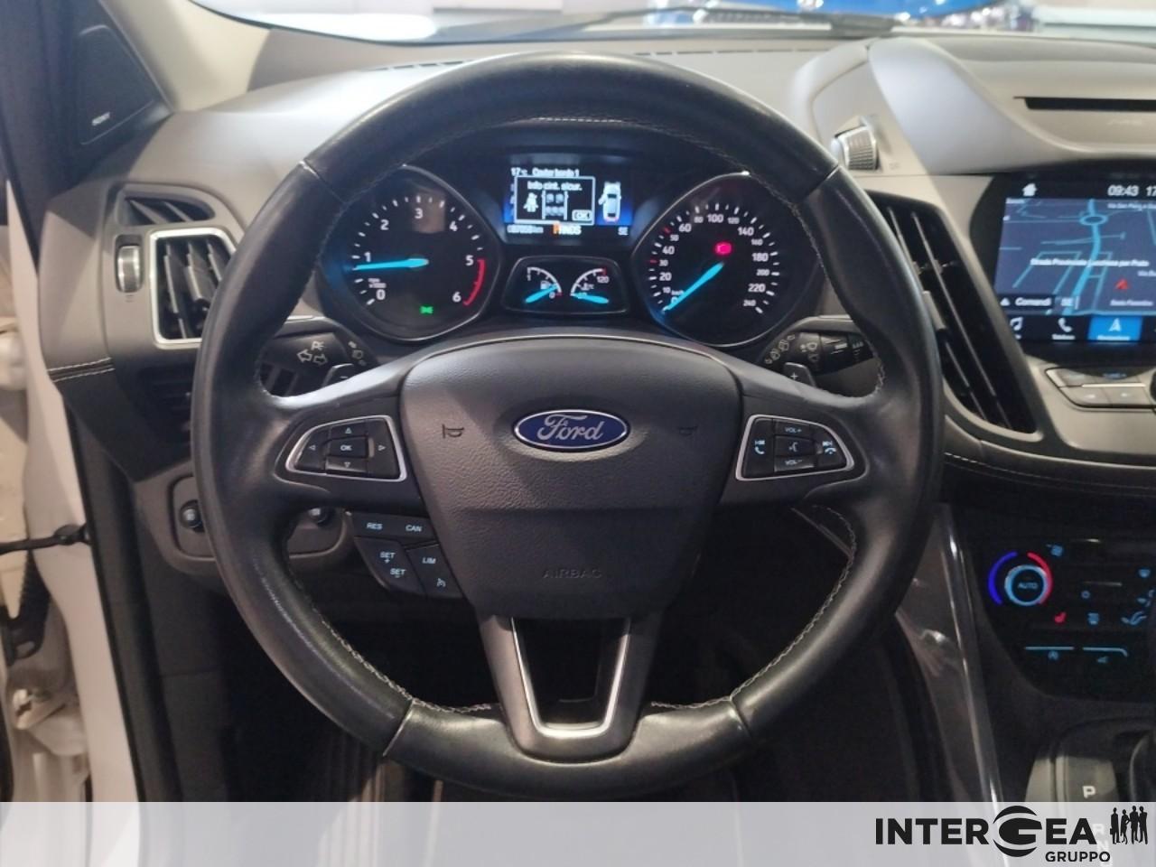 FORD Kuga 2.0 tdci Vignale s&s awd 180cv powershift my18