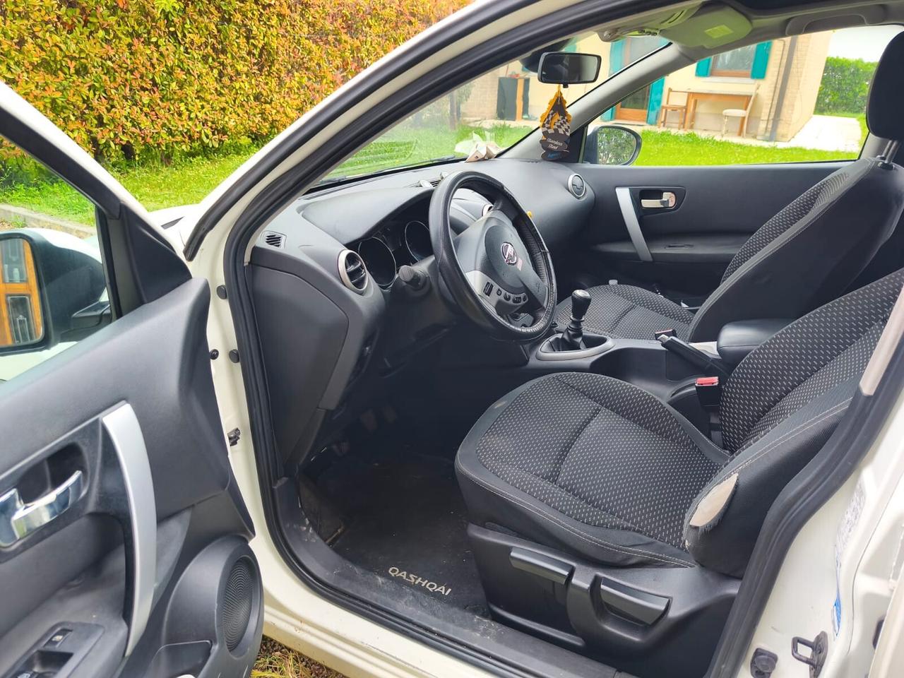 Nissan Qashqai 1.5 guarnizione testa brucciata