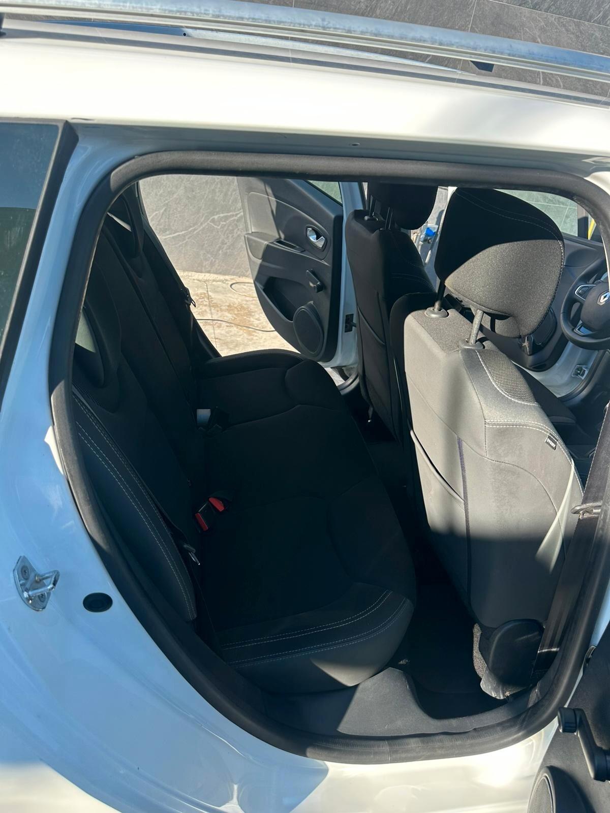 Renault Clio Sporter dCi 8V 75 CV Duel