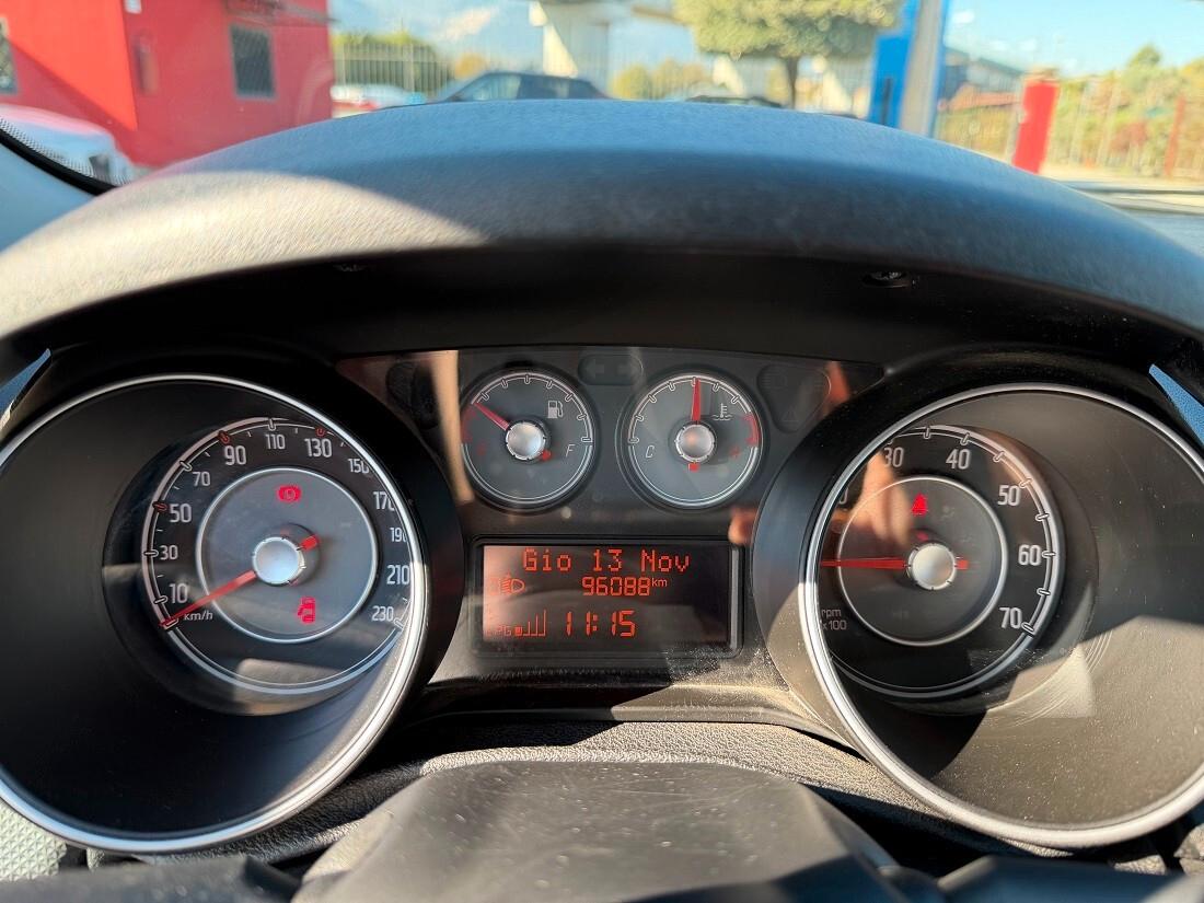 Fiat Punto 1.4 8V 5 porte Easypower Street