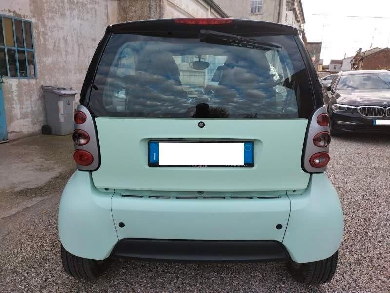 Smart ForTwo 700 coupé passion (45 kW)