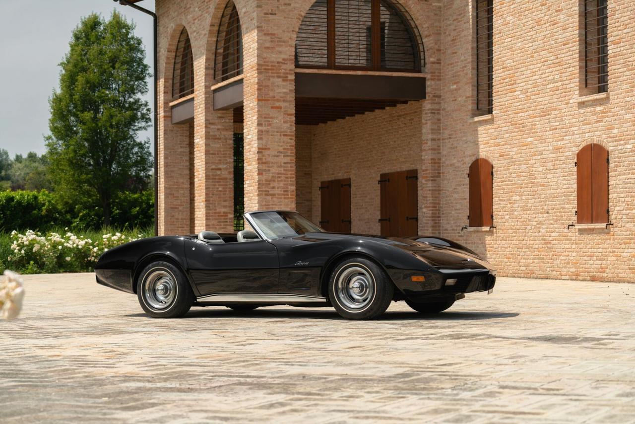 Chevrolet Corvette C3 Stingray - CHE00011