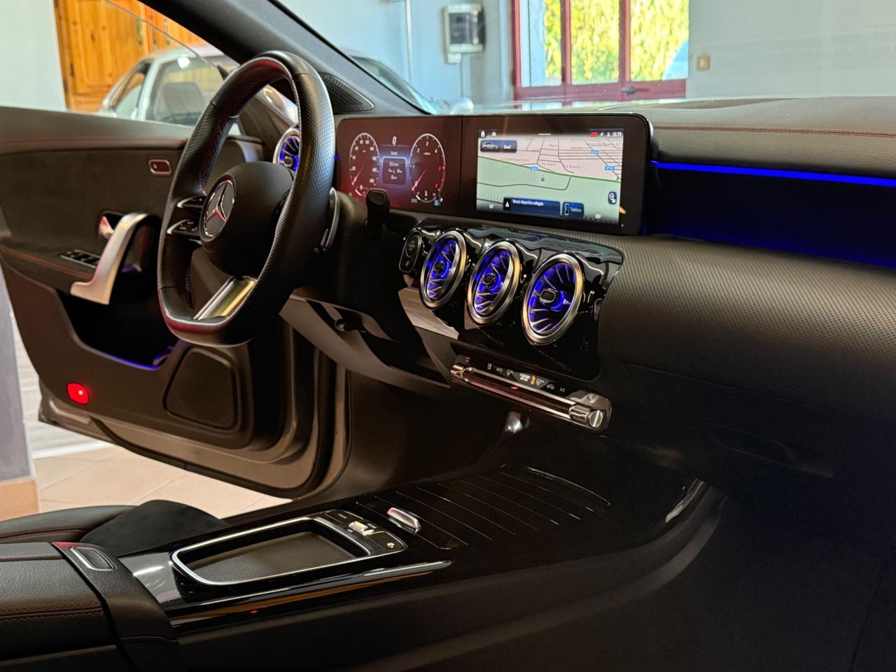 Mercedes-benz CLA 200 d Automatic Shooting Brake AMG Line Premium