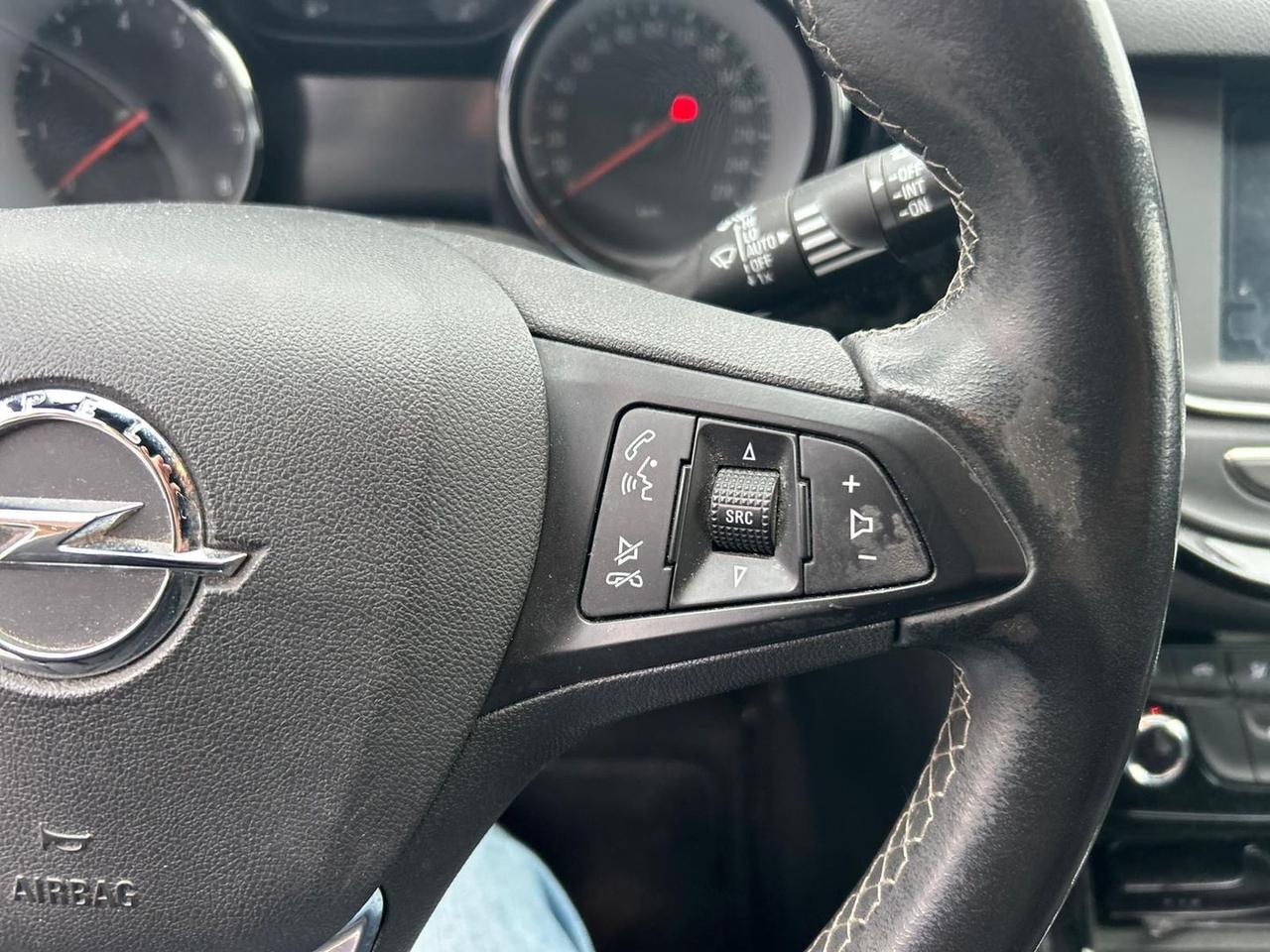 Opel Astra Innovation 1.4 Turbo Ecotec #8398