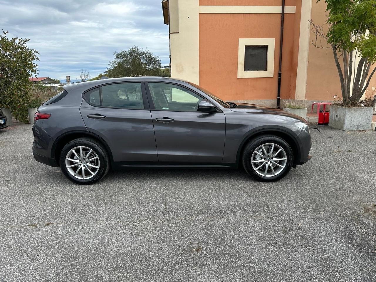 Alfa Romeo Stelvio 2.2 Turbodiesel 210 CV AT8 Q4 Business
