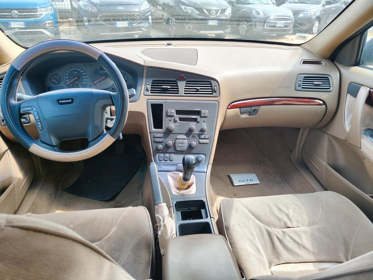 Volvo V70/XC70 V70 2.5 D cat
