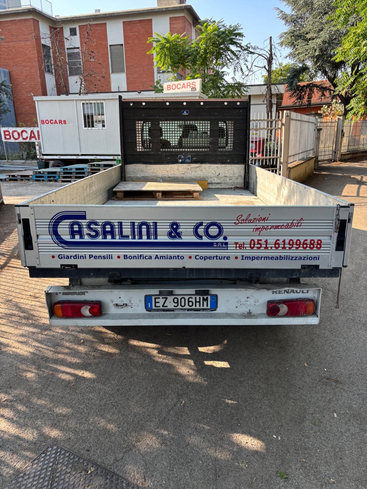 RENAULT MASTER 2.3 125 cv CASSONE FISSO
