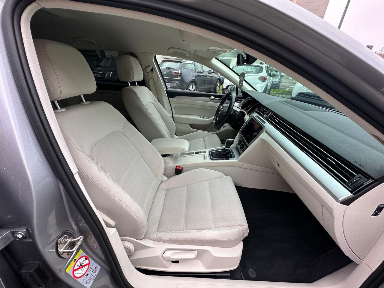 Volkswagen Passat 2.0 TDI Business