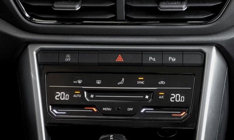 Volkswagen T-Roc 1.5 TSI ACT Life Full Led Navi App connect