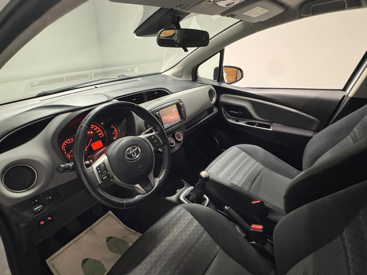 Toyota Yaris 1.0 5 porte Lounge