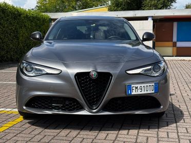 Alfa Romeo Giulia 2.2 Turbodiesel 180 CV AT8 AWD Q4 Super
