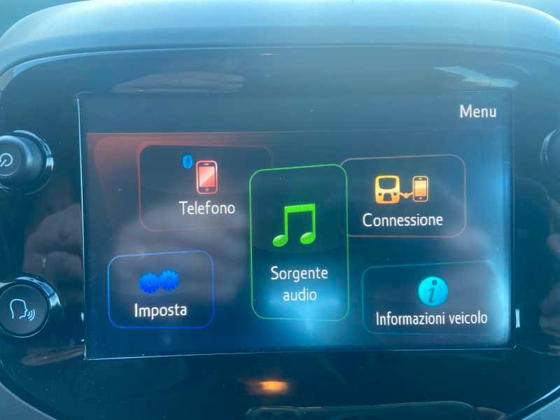 TOYOTA Aygo 5p 1.0 x-wave m-mt 72cv