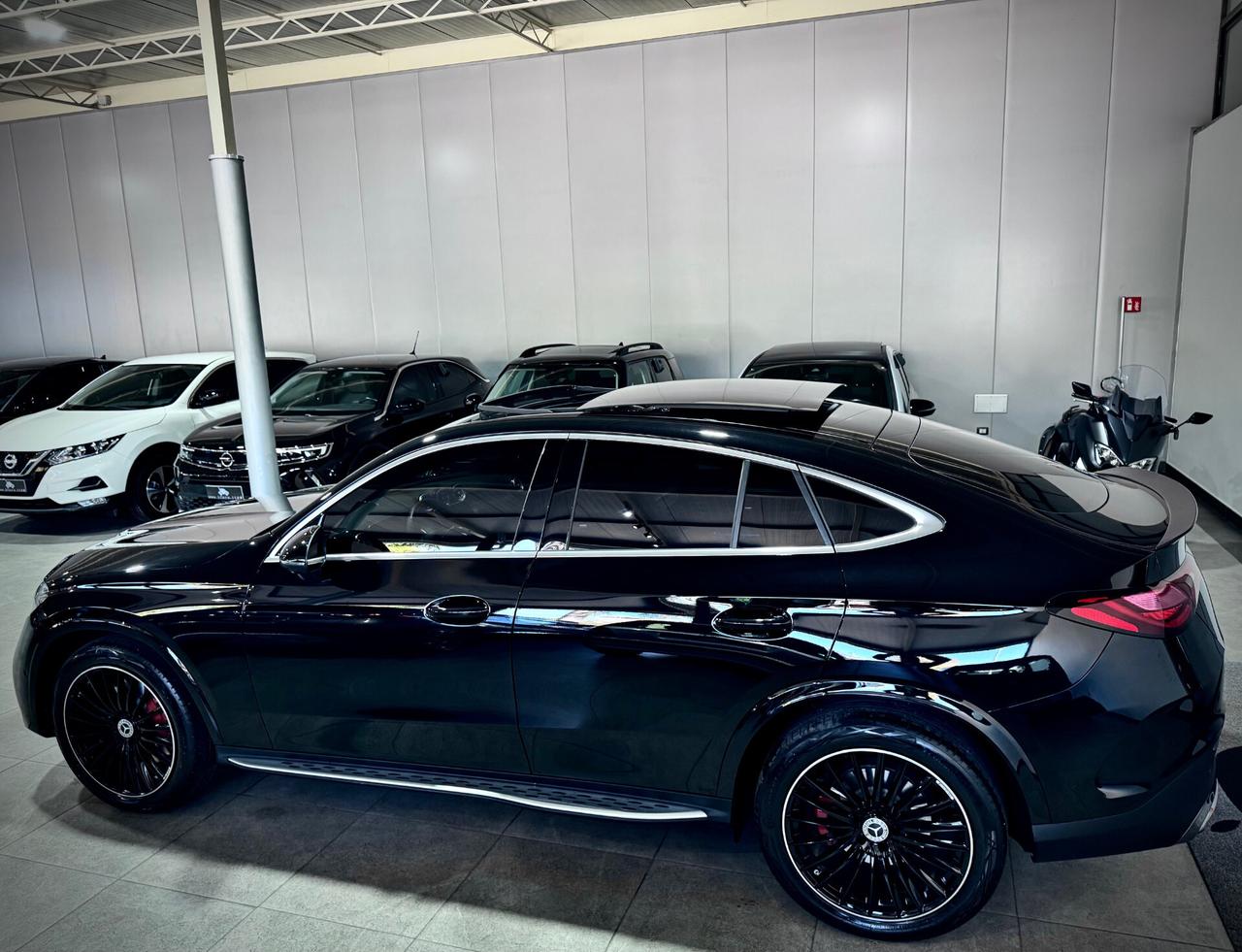 Mercedes-Benz GLC 220d 194CV 4Matic Premium Plus AMG Line