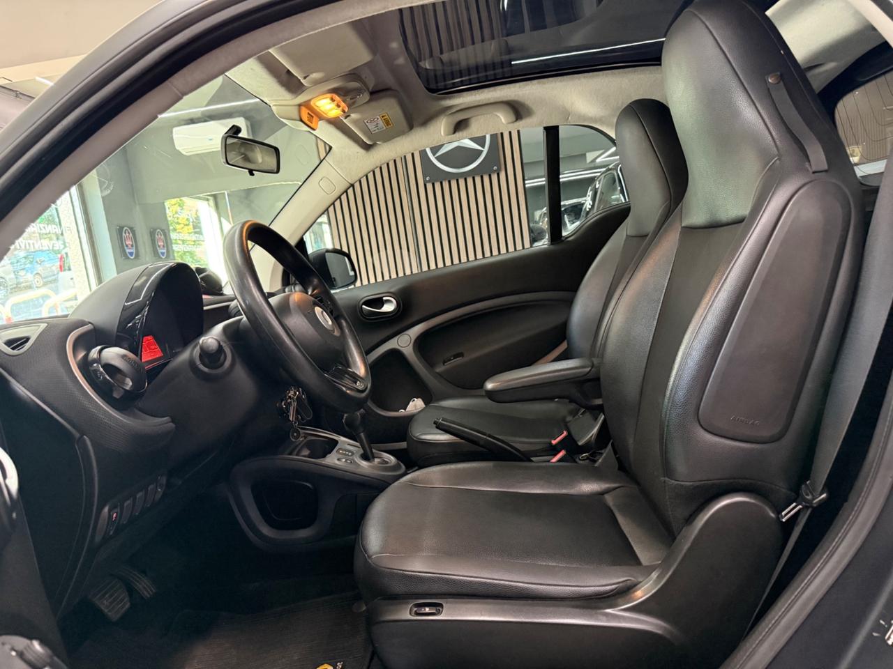 Smart ForTwo Allestimento BRABUS 71CV LED NAVI Pronta consegna !!