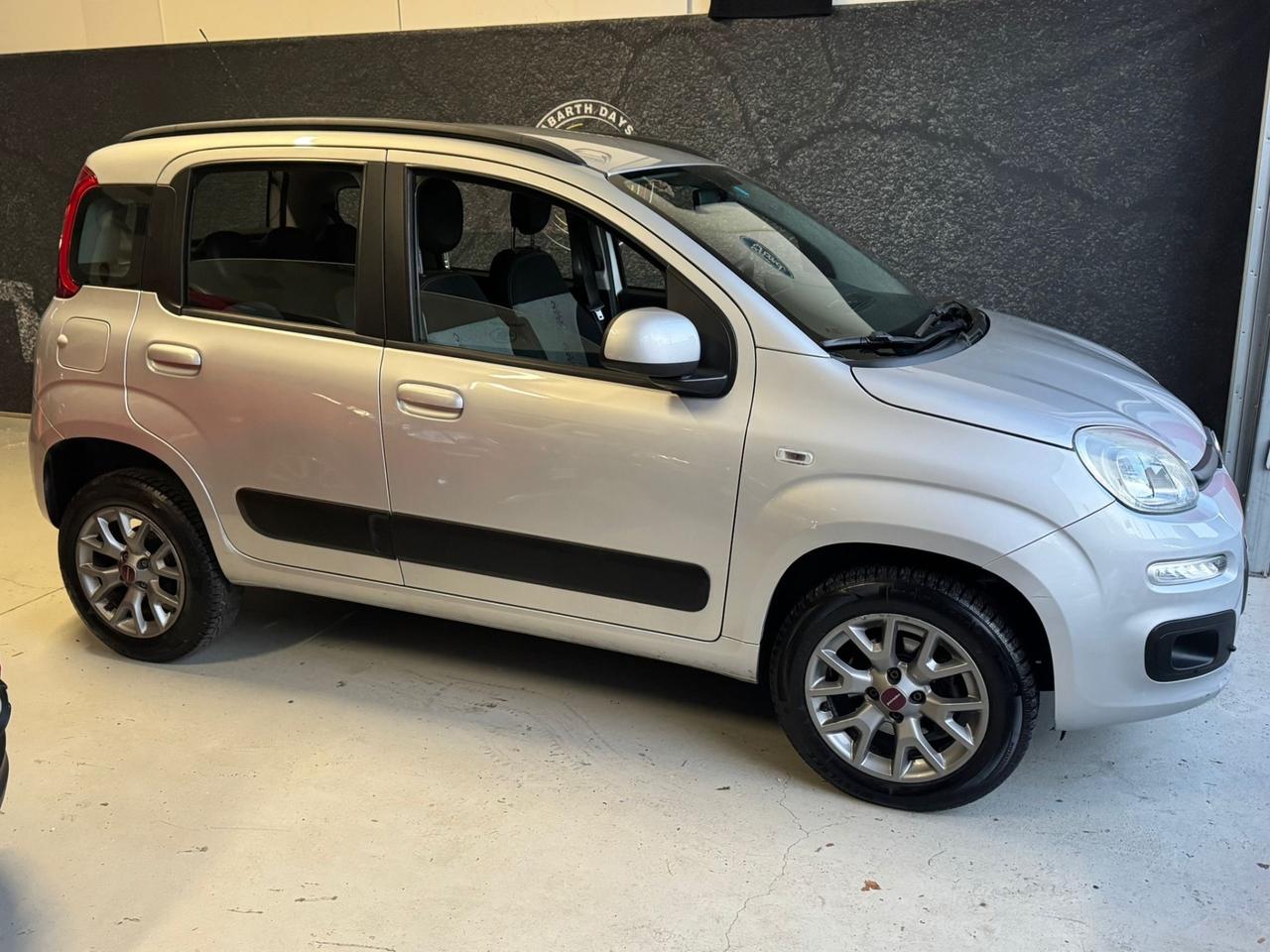 Fiat Panda 0.9 TwinAir Turbo Natural Power Lounge