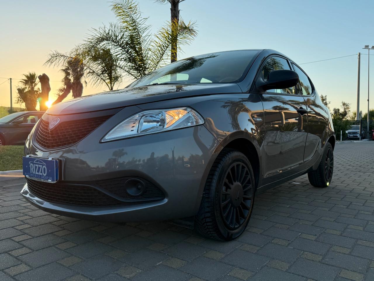 LANCIA YPSILON 1.2 69CV 5 PORTE ELEFANTINO 39999KM
