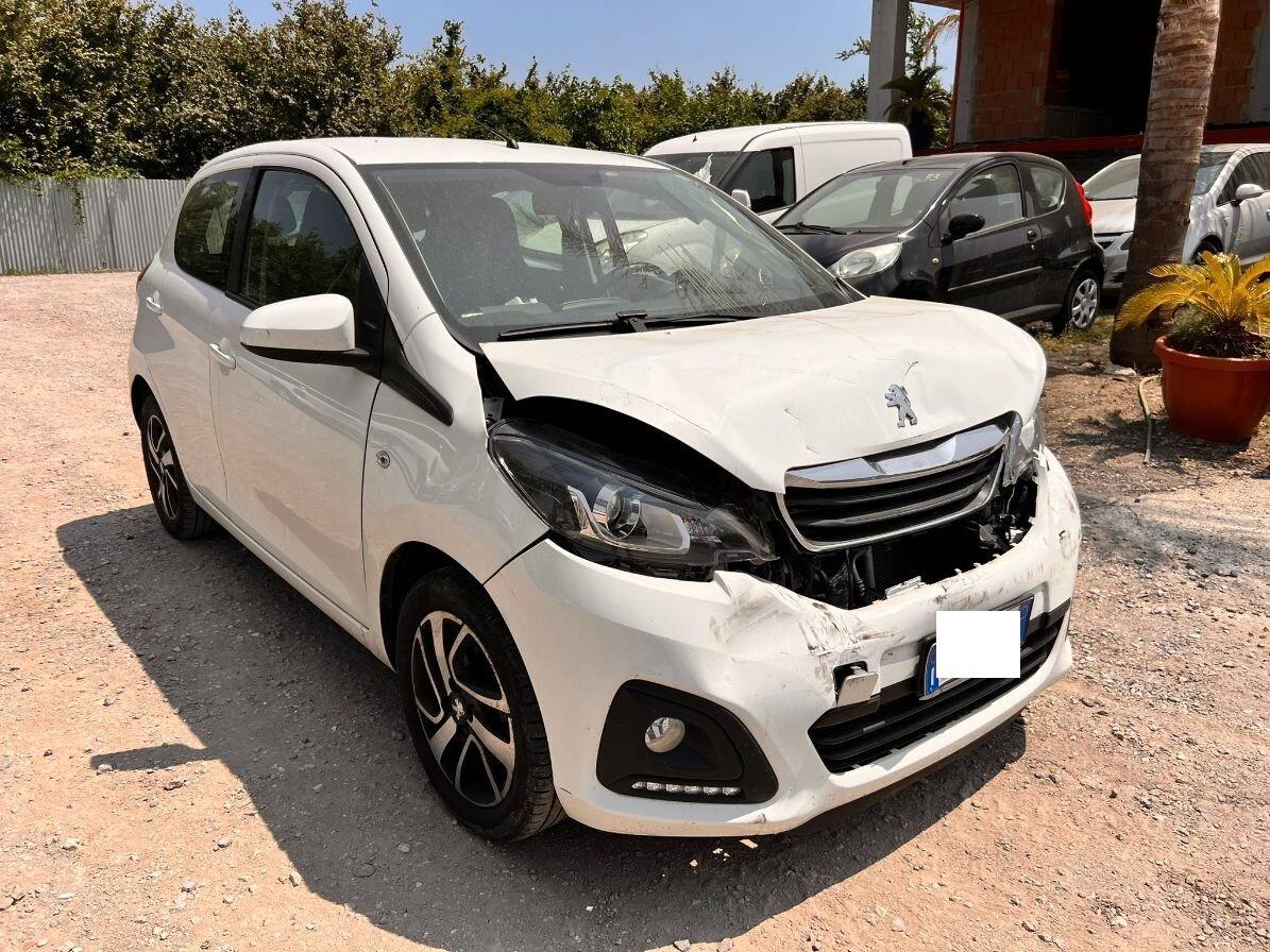Peugeot 108 VTi 72 ETG 5 porte Allure