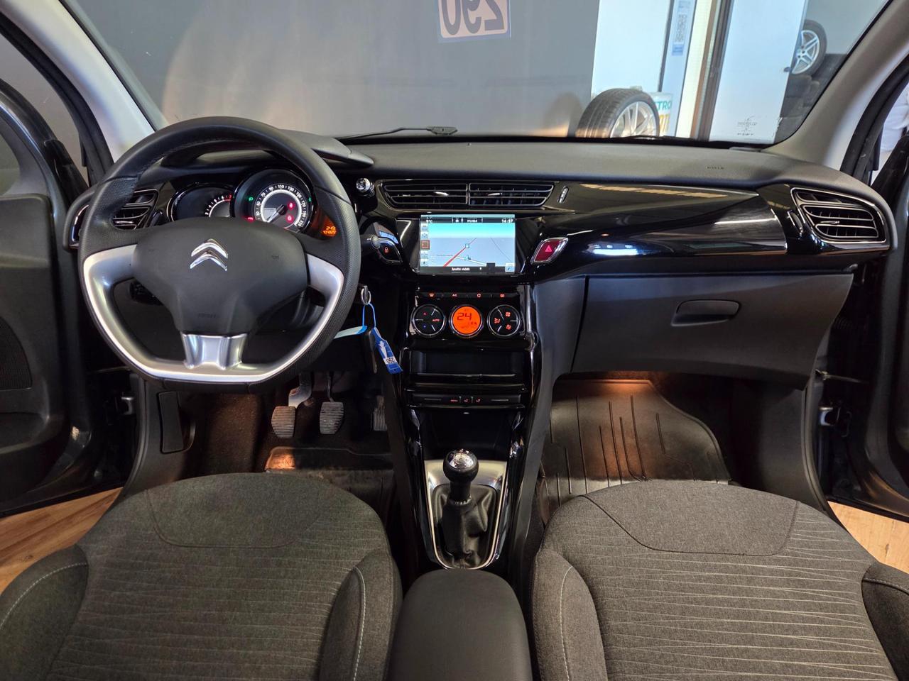 Citroen C3 1.2 puretech Exclusive 82cv E6