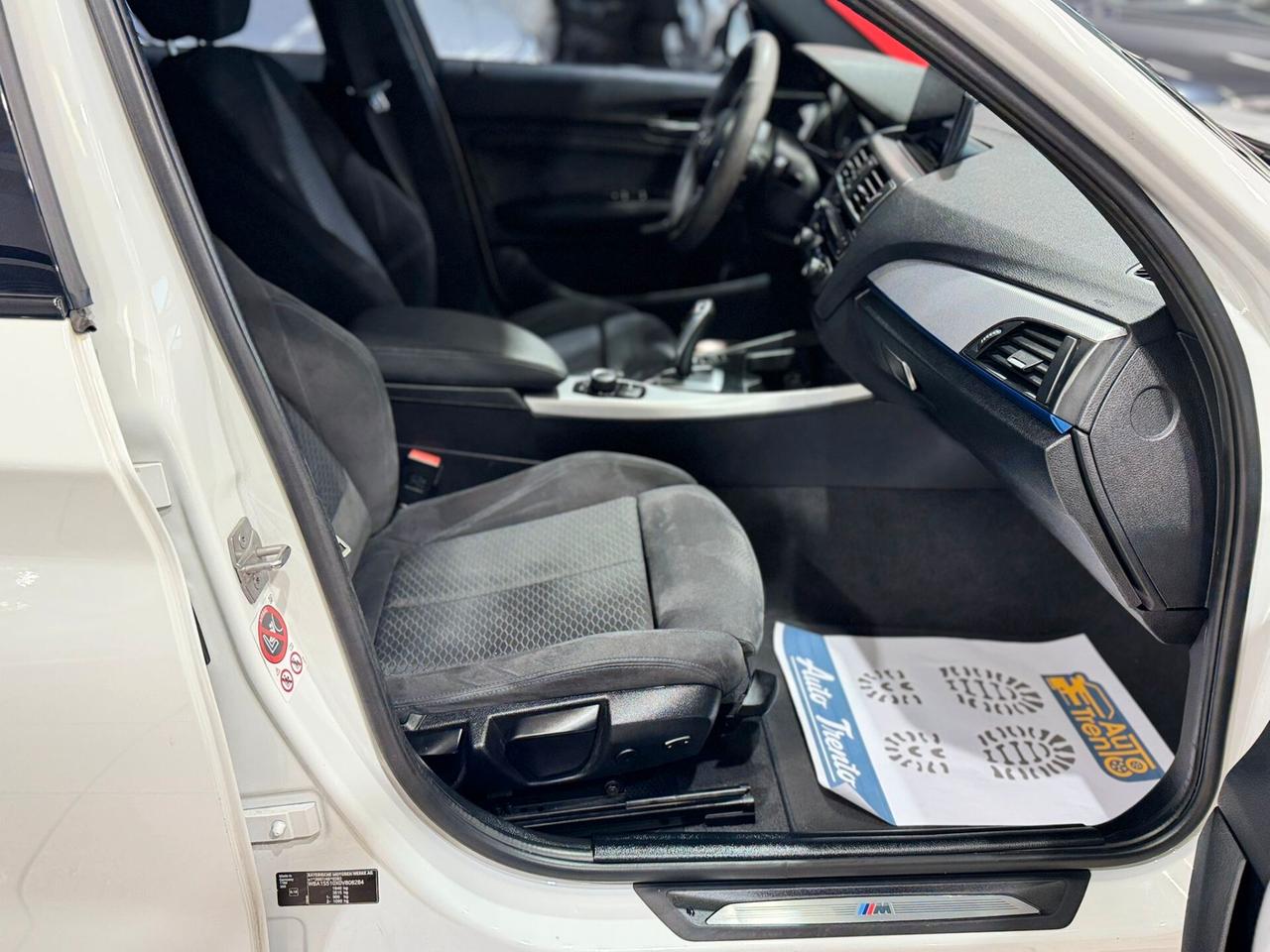 Bmw 118d 5p. Msport BLACK NIGHT